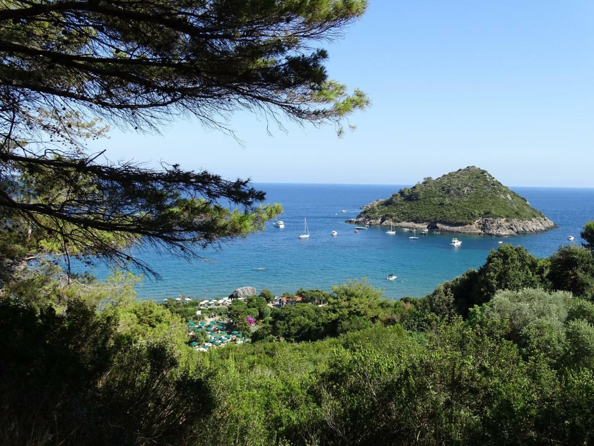 B&B La Dolce Vita Marsiliana Bagian luar foto